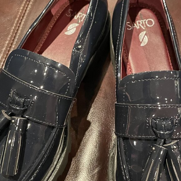 Franco Sarto Women's Carolynn Lug Sole Loafern Navy mismatch size 7/7.5 - Picture 6 of 8